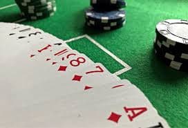 mawartoto online bet slip interface showing live-dealer table history with settlement status